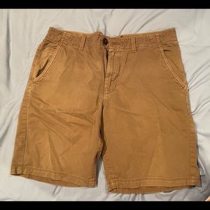 American Eagle khaki shorts size 34